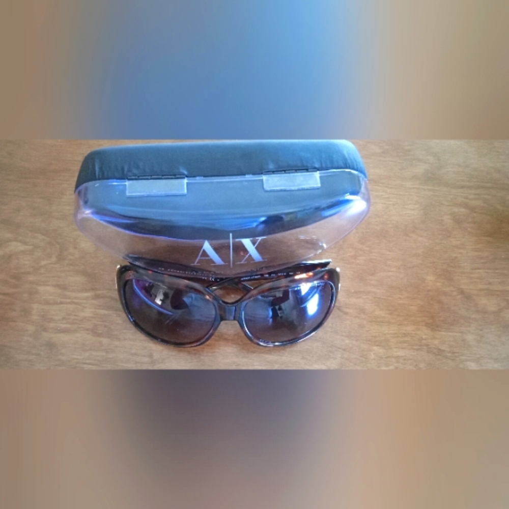A|X Sunglasses with Case